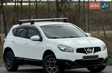 Внедорожник / Кроссовер Nissan Qashqai 2011 в Днепре