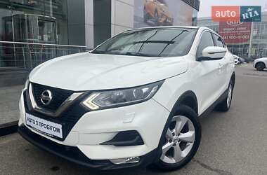 Внедорожник / Кроссовер Nissan Qashqai 2018 в Киеве