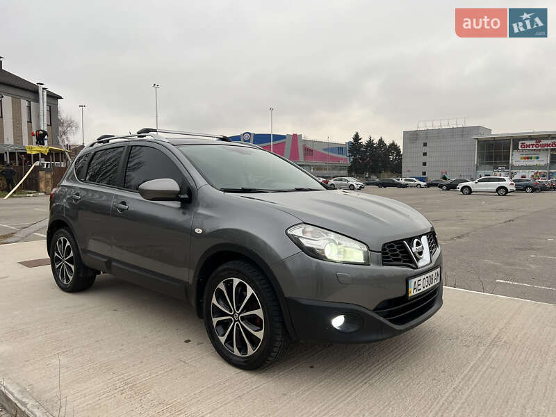 Внедорожник / Кроссовер Nissan Qashqai 2011 в Запорожье