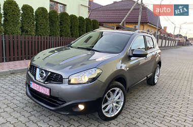 Внедорожник / Кроссовер Nissan Qashqai 2012 в Стрые