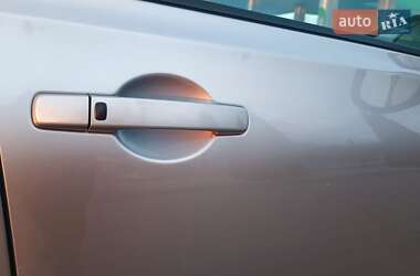 Внедорожник / Кроссовер Nissan Qashqai 2010 в 