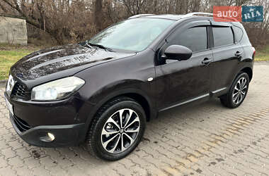 Внедорожник / Кроссовер Nissan Qashqai 2012 в Бродах