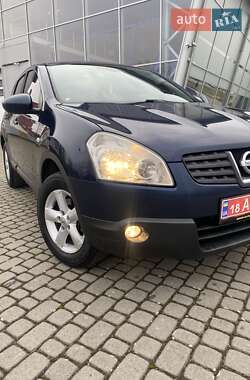 Позашляховик / Кросовер Nissan Qashqai 2008 в Ужгороді