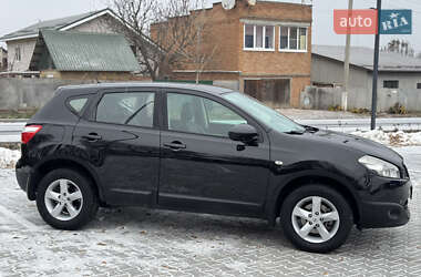 Внедорожник / Кроссовер Nissan Qashqai 2011 в Виннице