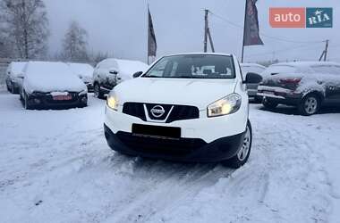 Позашляховик / Кросовер Nissan Qashqai 2010 в Шепетівці