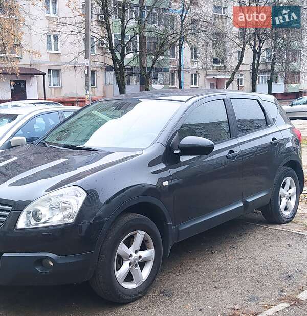 Внедорожник / Кроссовер Nissan Qashqai 2007 в 