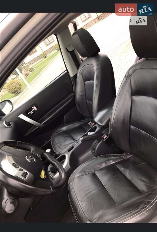 Позашляховик / Кросовер Nissan Qashqai 2010 в Львові