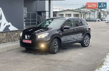 Позашляховик / Кросовер Nissan Qashqai 2012 в Стрию