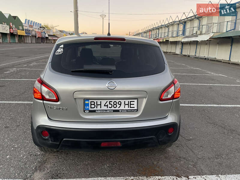 Внедорожник / Кроссовер Nissan Qashqai 2010 в Одессе