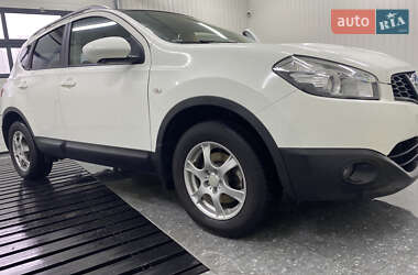 Внедорожник / Кроссовер Nissan Qashqai 2012 в Новоархангельске