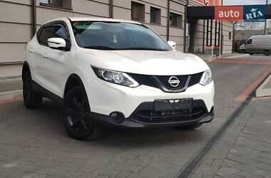 Позашляховик / Кросовер Nissan Qashqai 2014 в Трускавці