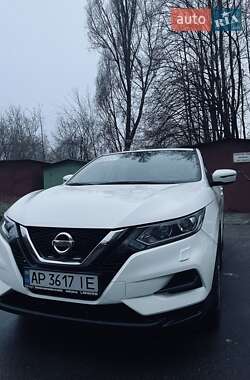 Внедорожник / Кроссовер Nissan Qashqai 2020 в 