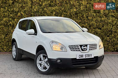 Позашляховик / Кросовер Nissan Qashqai 2009 в Стрию