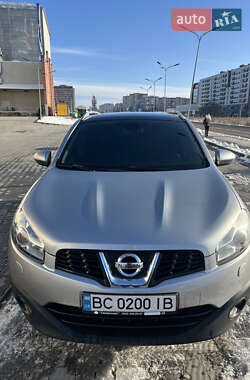 Позашляховик / Кросовер Nissan Qashqai 2010 в Львові