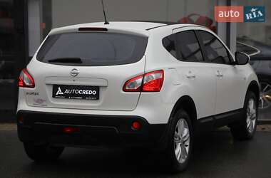 Внедорожник / Кроссовер Nissan Qashqai 2010 в Харькове