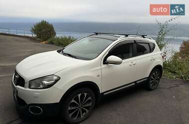 Позашляховик / Кросовер Nissan Qashqai 2011 в Харкові