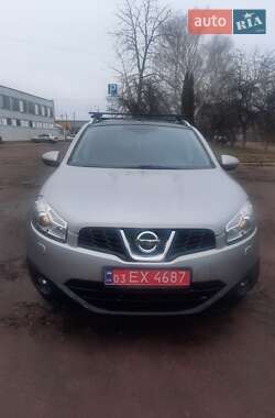 Позашляховик / Кросовер Nissan Qashqai 2011 в Чернігові