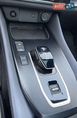 Внедорожник / Кроссовер Nissan Qashqai 2023 в 