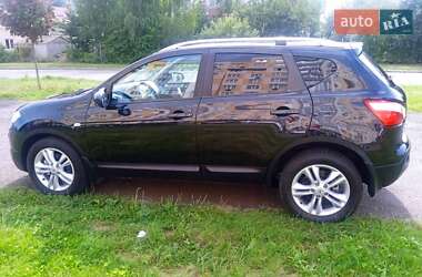 Позашляховик / Кросовер Nissan Qashqai 2012 в Львові