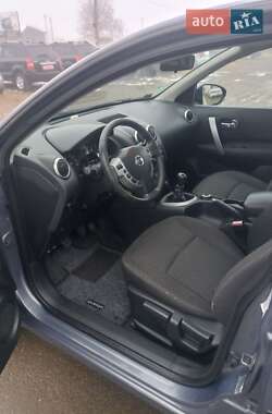 Внедорожник / Кроссовер Nissan Qashqai 2007 в 