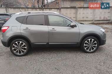 Позашляховик / Кросовер Nissan Qashqai 2011 в Бердичеві