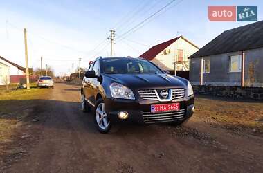 Внедорожник / Кроссовер Nissan Qashqai 2010 в Рожище