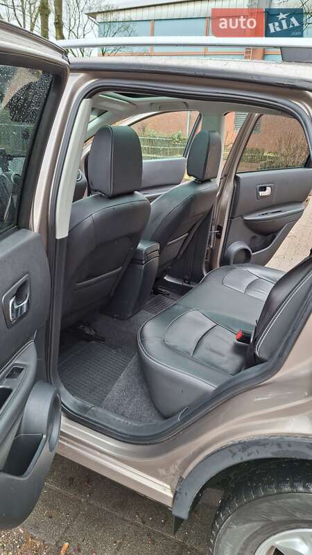 Внедорожник / Кроссовер Nissan Qashqai 2011 в Черновцах фото 18 Внедорожник / Кроссовер Nissan Qashqai 2011 в Черновцах