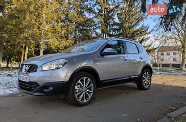 Позашляховик / Кросовер Nissan Qashqai 2010 в Дубні