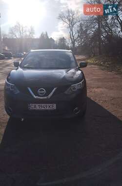 Внедорожник / Кроссовер Nissan Qashqai 2014 в Корсуне-Шевченковском