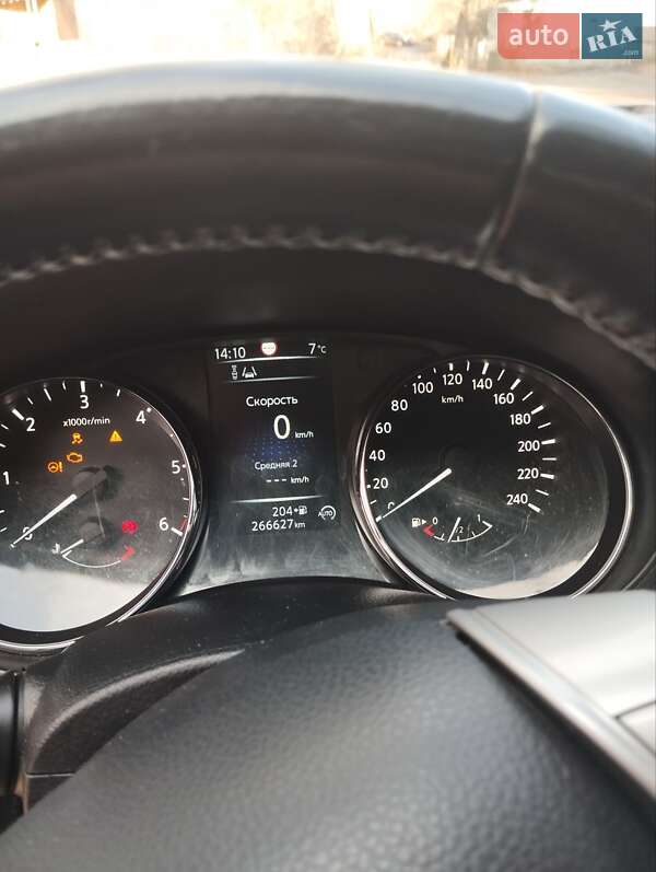 Позашляховик / Кросовер Nissan Qashqai 2014 в Черкасах