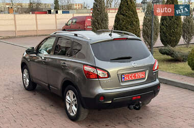 Внедорожник / Кроссовер Nissan Qashqai 2011 в Стрые