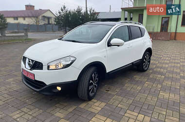 Позашляховик / Кросовер Nissan Qashqai 2012 в Львові