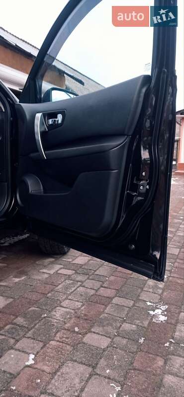 Позашляховик / Кросовер Nissan Qashqai 2011 в Долині