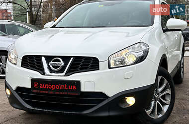 Внедорожник / Кроссовер Nissan Qashqai 2010 в Сумах