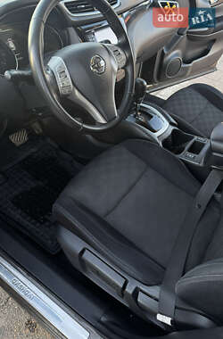 Внедорожник / Кроссовер Nissan Qashqai 2016 в 