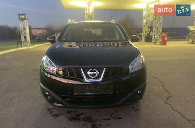 Позашляховик / Кросовер Nissan Qashqai 2012 в Дубні