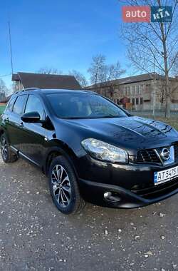 Позашляховик / Кросовер Nissan Qashqai 2012 в Калуші