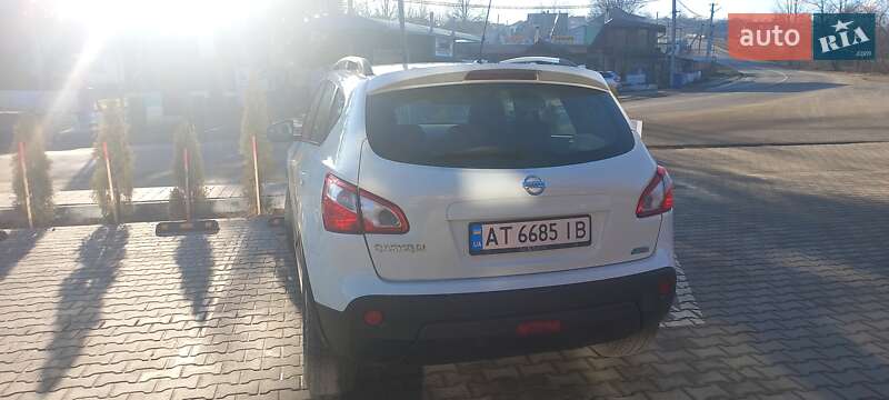 Внедорожник / Кроссовер Nissan Qashqai 2011 в Косове