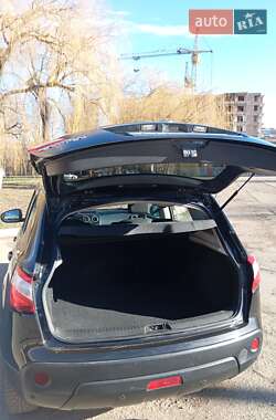 Внедорожник / Кроссовер Nissan Qashqai 2011 в 