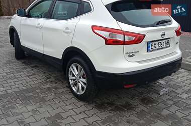 Внедорожник / Кроссовер Nissan Qashqai 2014 в Хмельницком