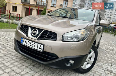 Внедорожник / Кроссовер Nissan Qashqai 2012 в Черкассах