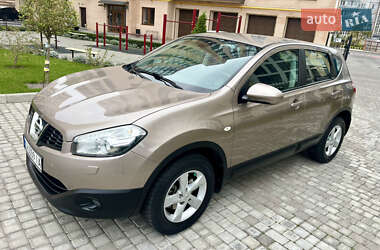 Внедорожник / Кроссовер Nissan Qashqai 2012 в Черкассах