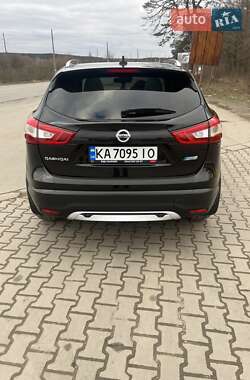 Позашляховик / Кросовер Nissan Qashqai 2014 в Шепетівці