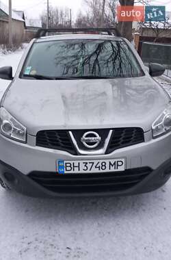 Внедорожник / Кроссовер Nissan Qashqai 2010 в Николаевке