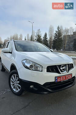 Позашляховик / Кросовер Nissan Qashqai 2010 в Миргороді