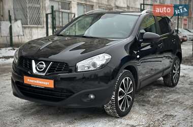 Внедорожник / Кроссовер Nissan Qashqai 2012 в Сумах