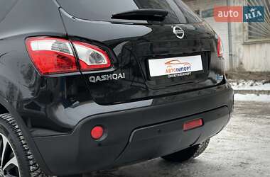 Внедорожник / Кроссовер Nissan Qashqai 2012 в Сумах