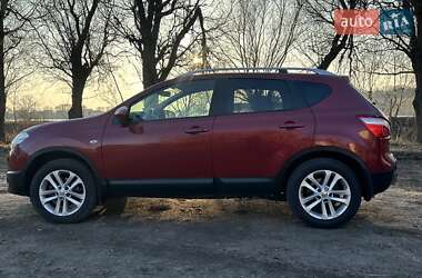 Позашляховик / Кросовер Nissan Qashqai 2010 в Млиніві