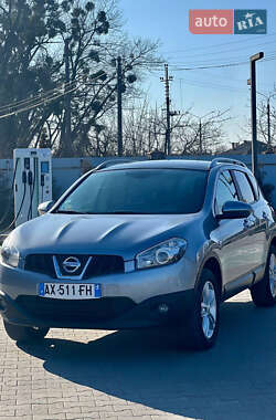 Позашляховик / Кросовер Nissan Qashqai 2010 в Вінниці