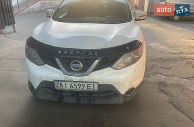 Позашляховик / Кросовер Nissan Qashqai 2014 в Києві